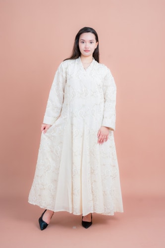 Petal Grace Embroidered Jalabiya IK03 Beige