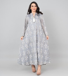 Petal Grace Embroidered Jalabiya OMN02 image